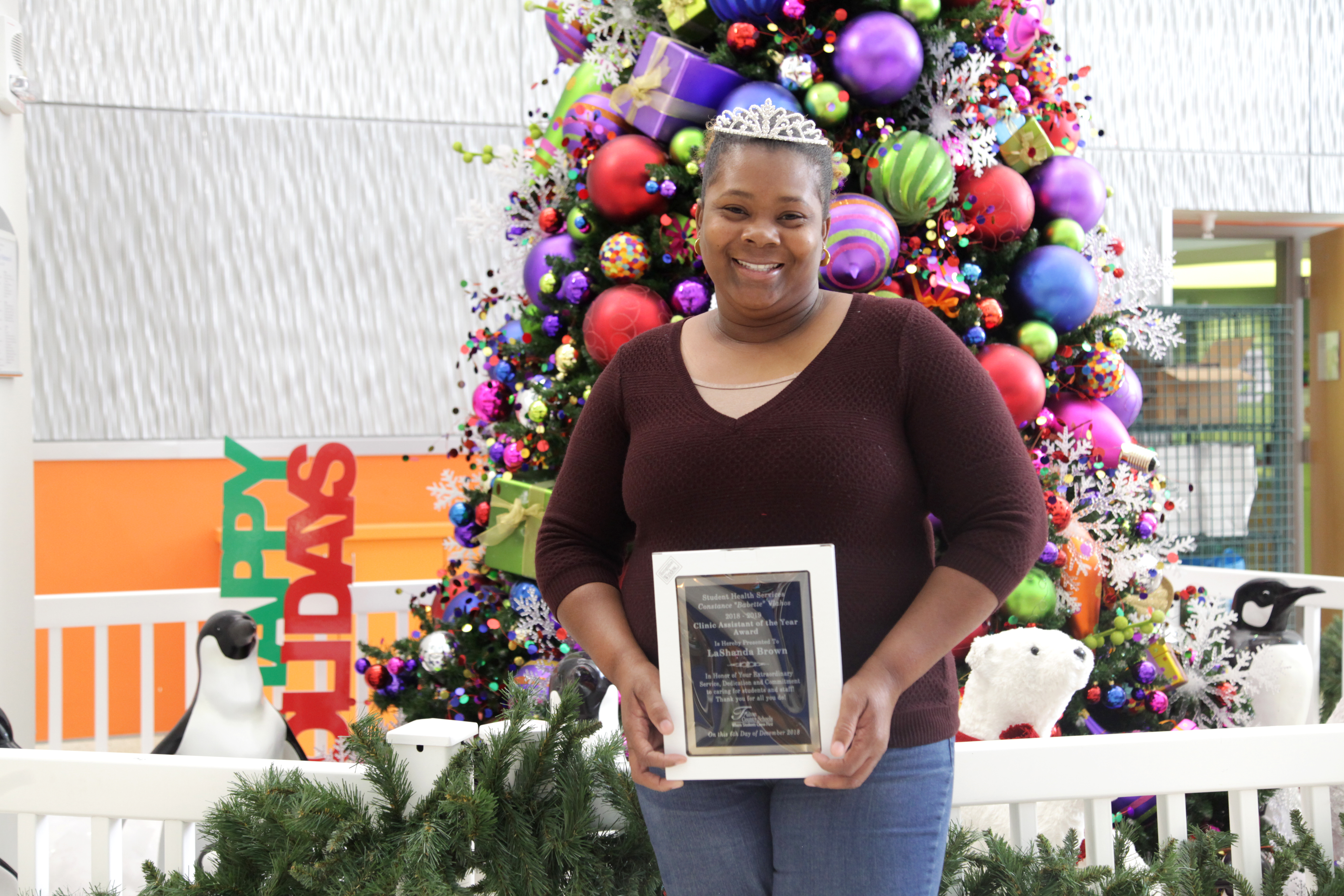 Seaborn Lee Elementary’s LaShanda Brown Named Clinic Assistant of the Year