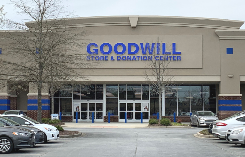 Goodwill Opens New Store on Old National Highway