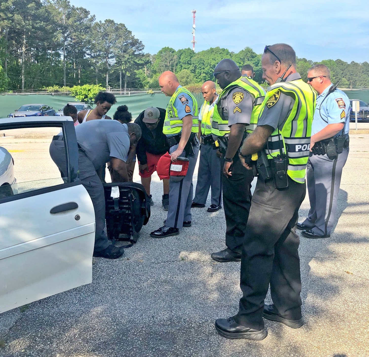 South Fulton Police Department Donates Car Seats to Families in Need
